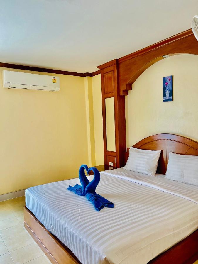 Innarm House Patong Екстер'єр фото