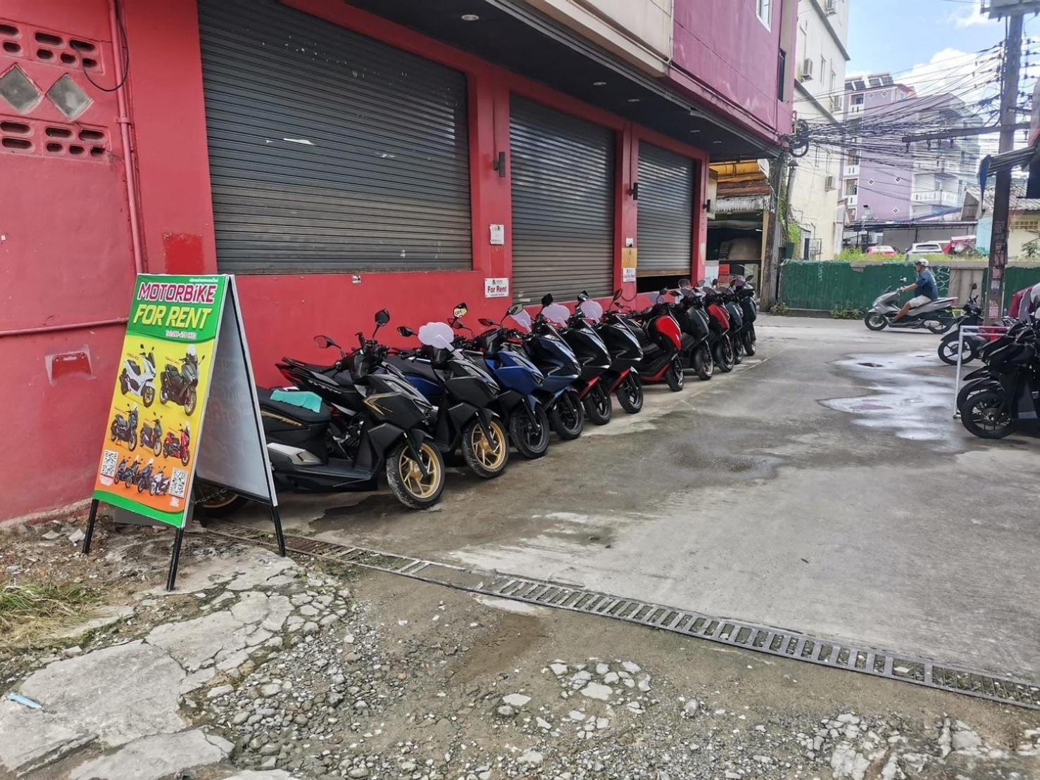 Innarm House Patong Екстер'єр фото
